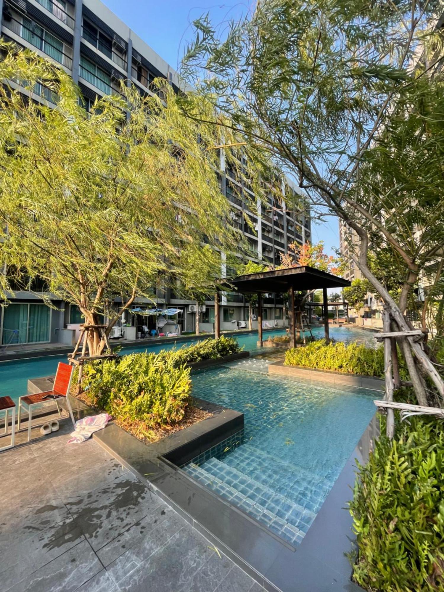 Luxury Condominium Sukhumvit 77 Bangkok Exterior foto